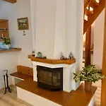 Lesna Villa *